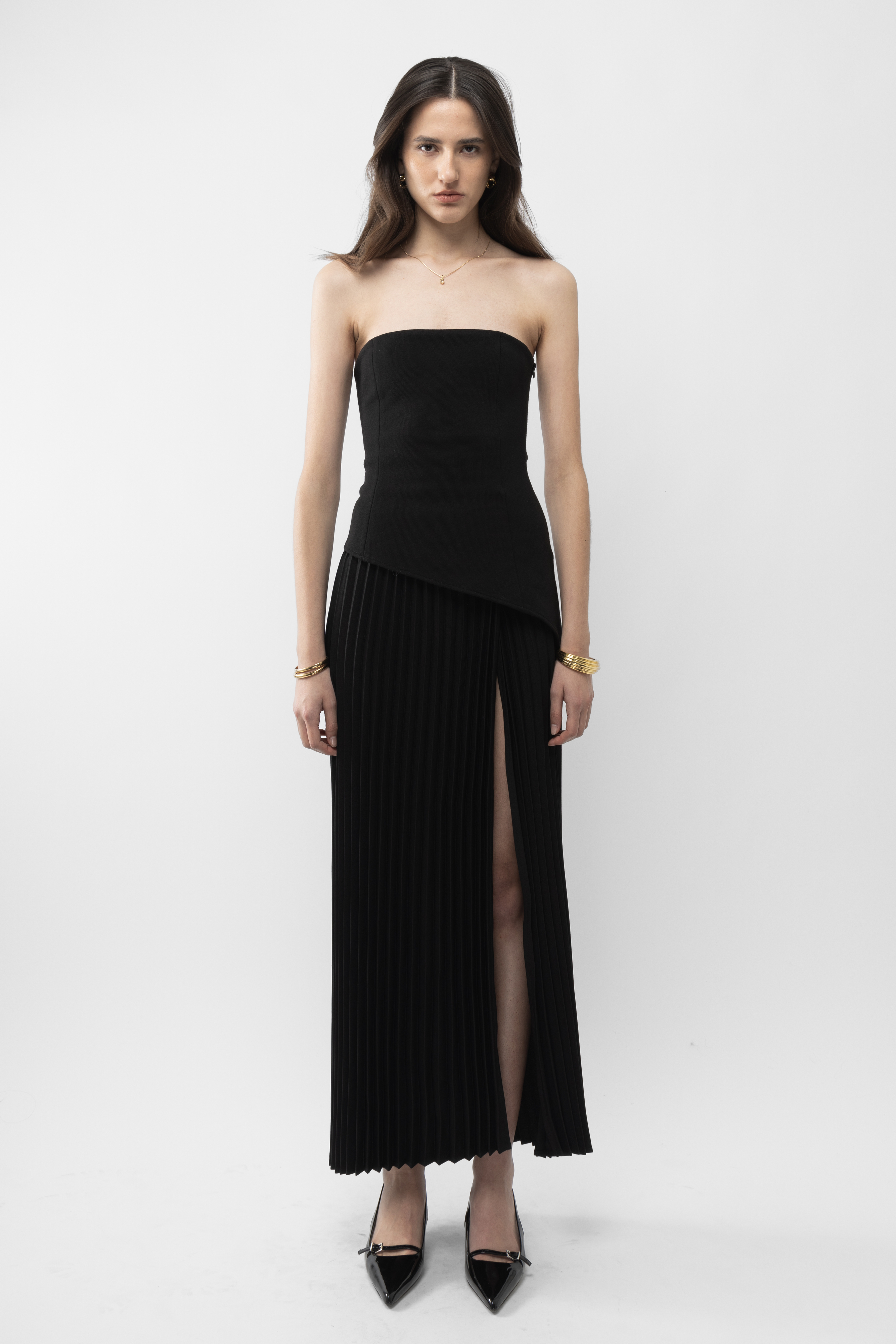 Pleated Slit Dress - Arakii