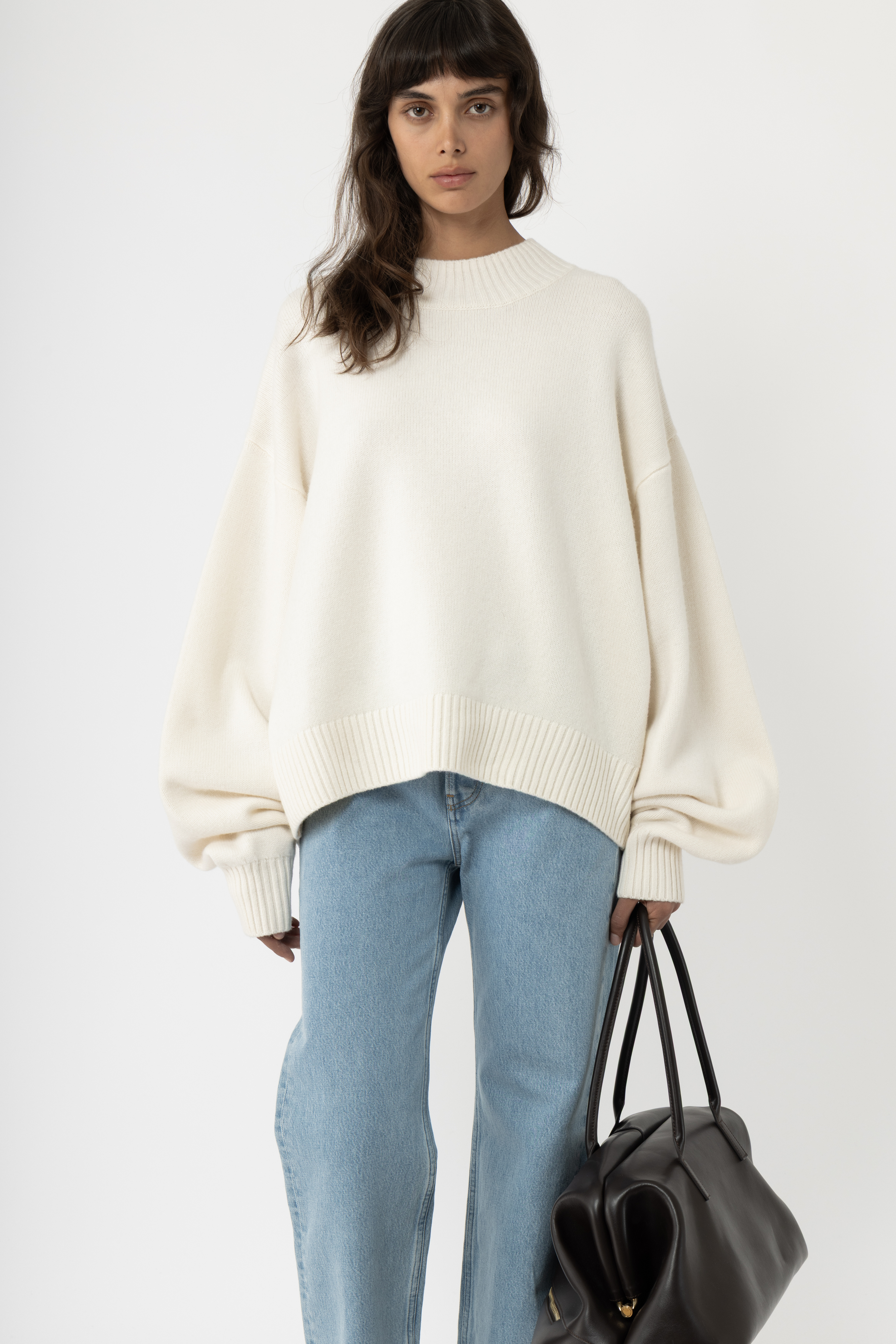Knitted Sweater - Arakii