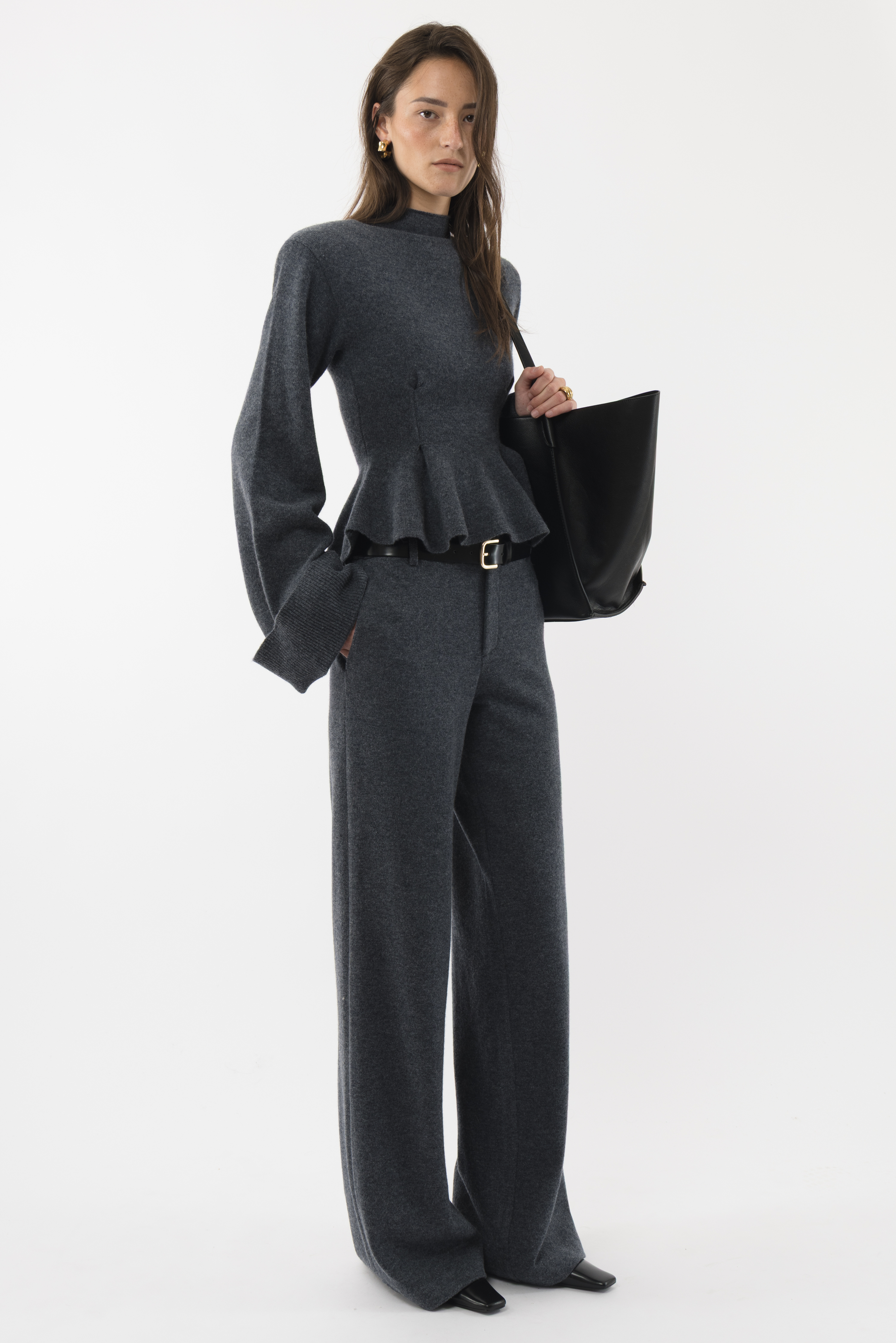 トップス Andequal big collar peplum sweat / Gray 150_f45b857100-prefall-ecom-