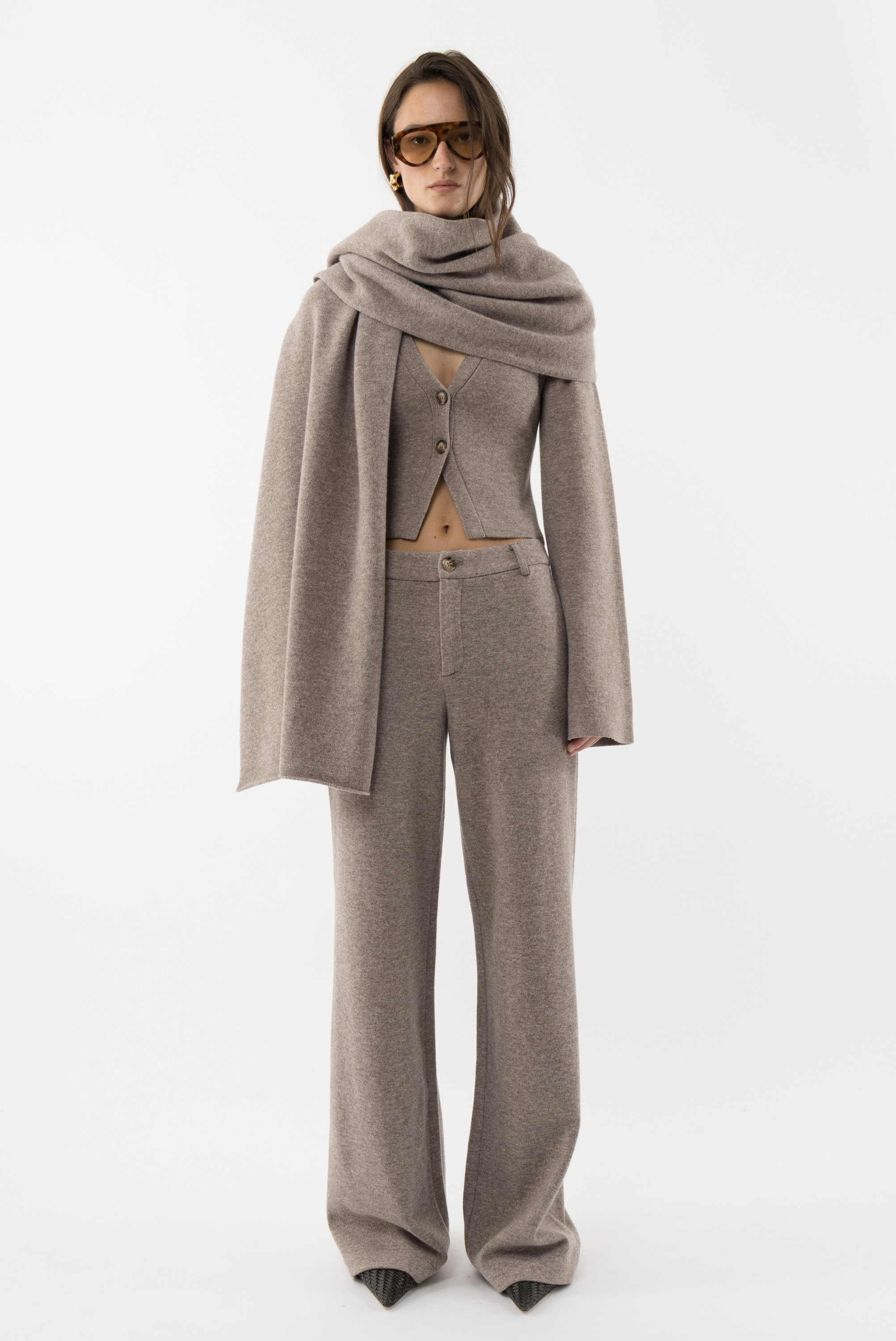 スーツ COMOLI 25SS Wool Serge Pants COMOLI 25SS Wool Serge Pants