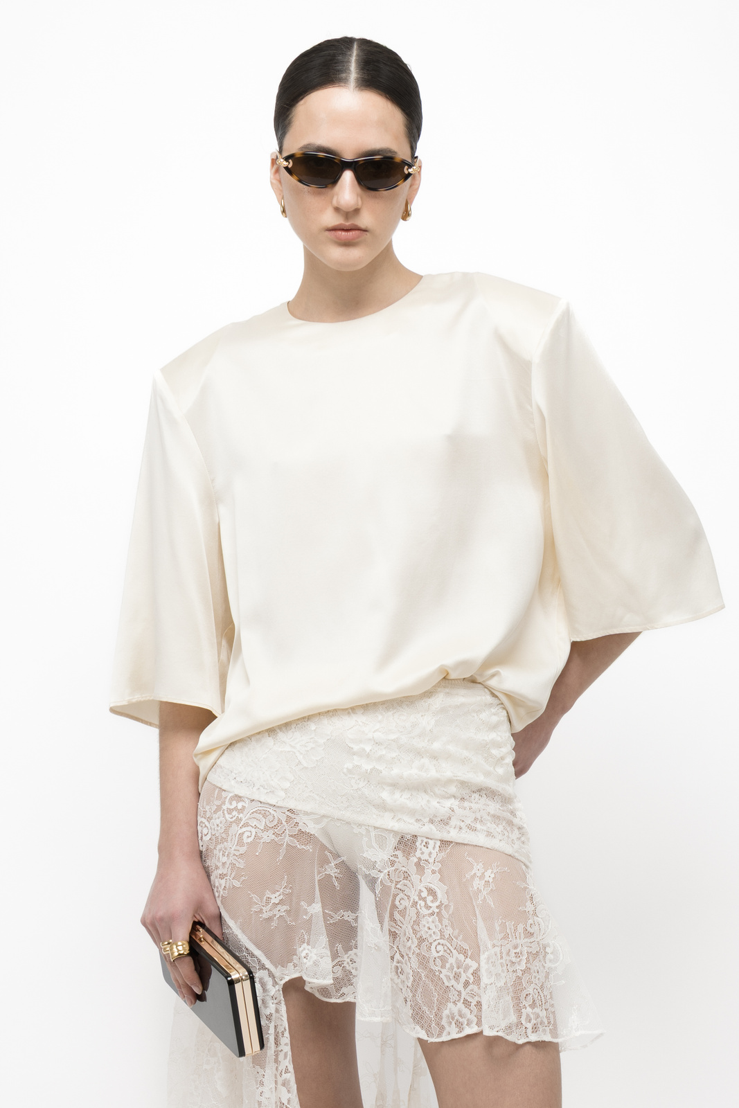 Asymmetrical Lace Skirt - Arakii