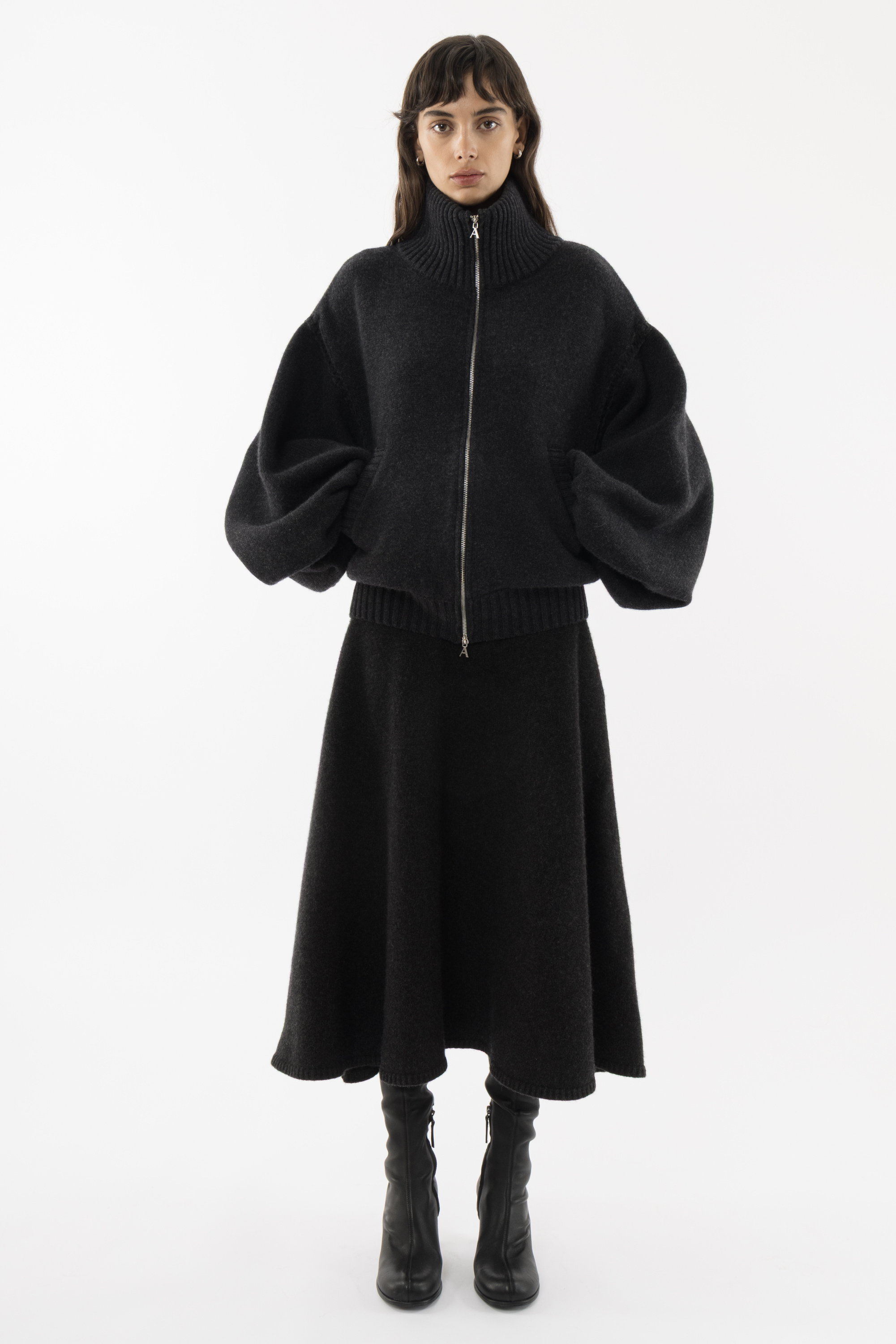 311_e0bc94b085-fw25-ecom-7175-