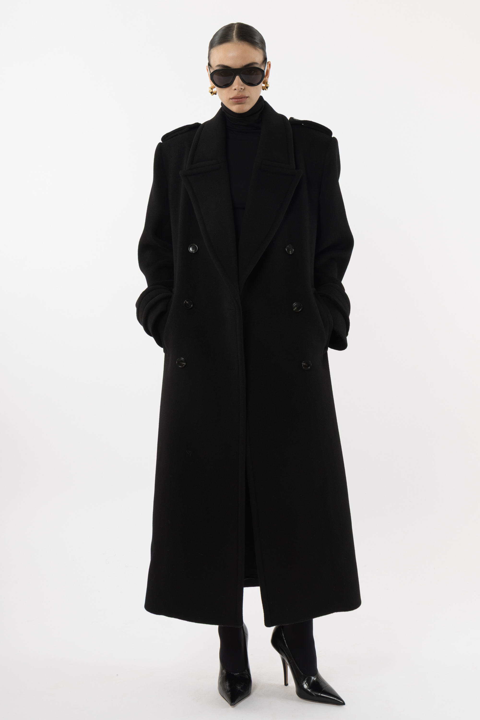 Wool Coat - Arakii