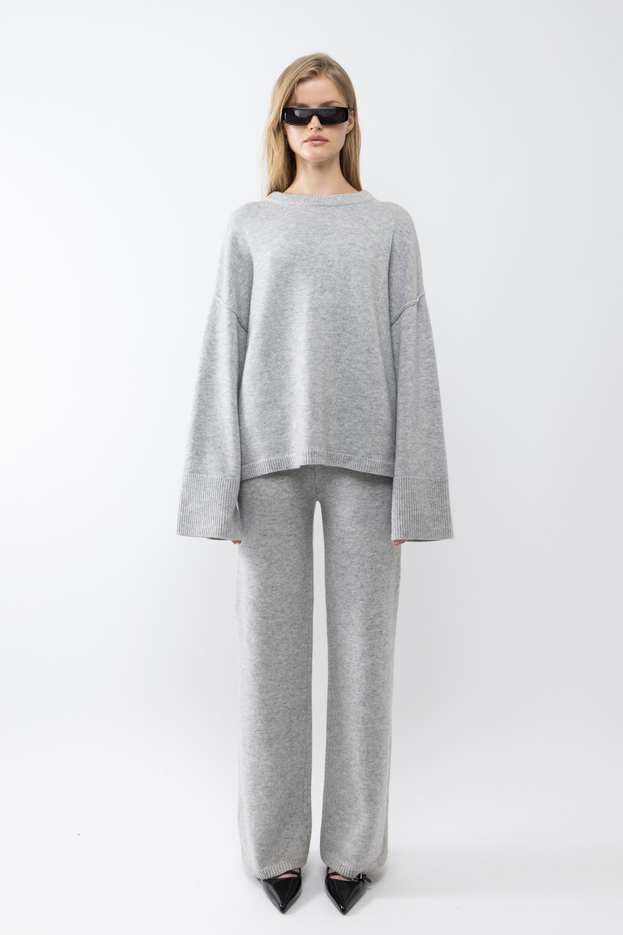 ARAKI 24ss SINREI SWEAT グレー ARAKI 24ss SINREI SWEAT グレー 早い者勝ち メンズ