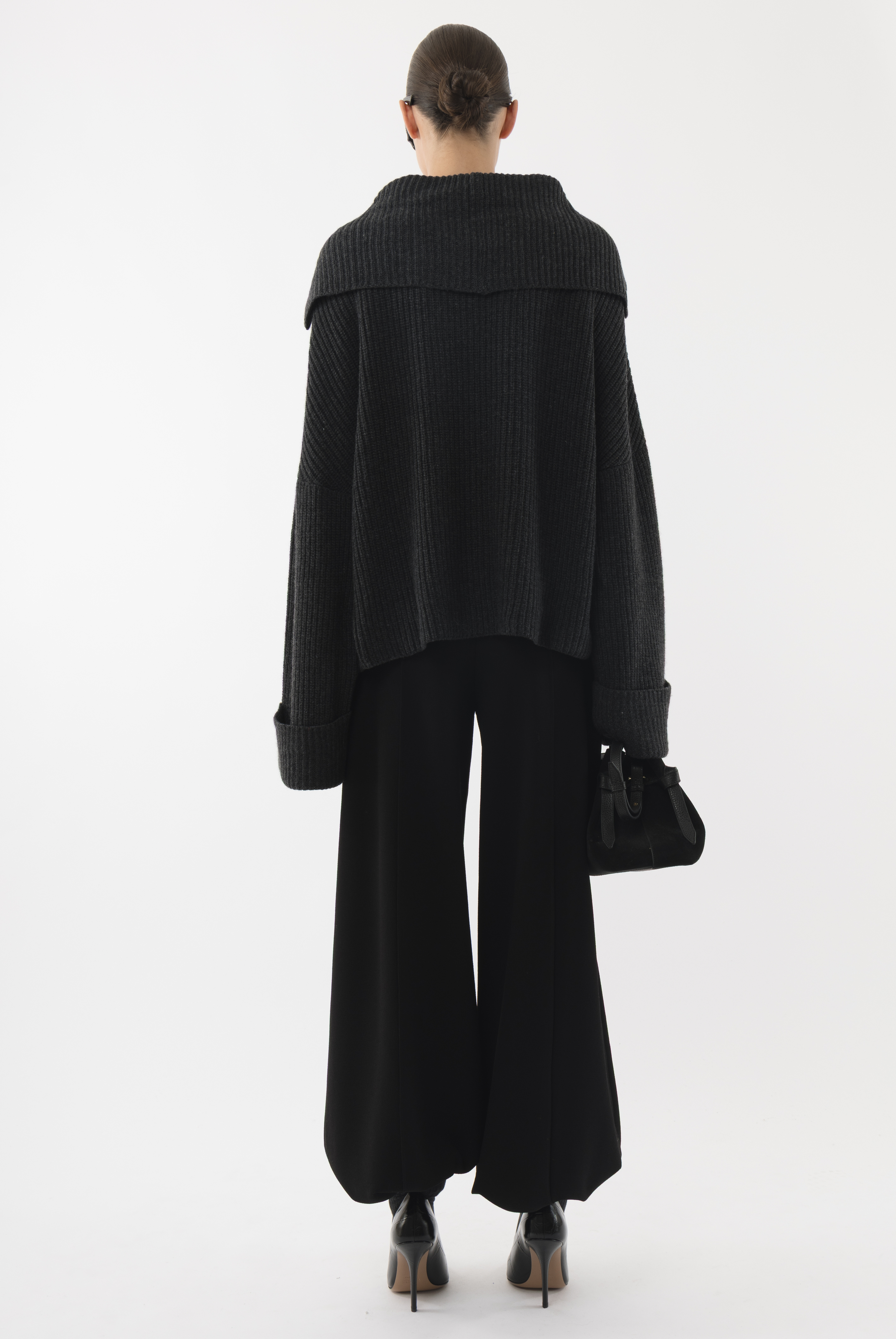 92_11ad6f2cfc-prefall-ecom-dag