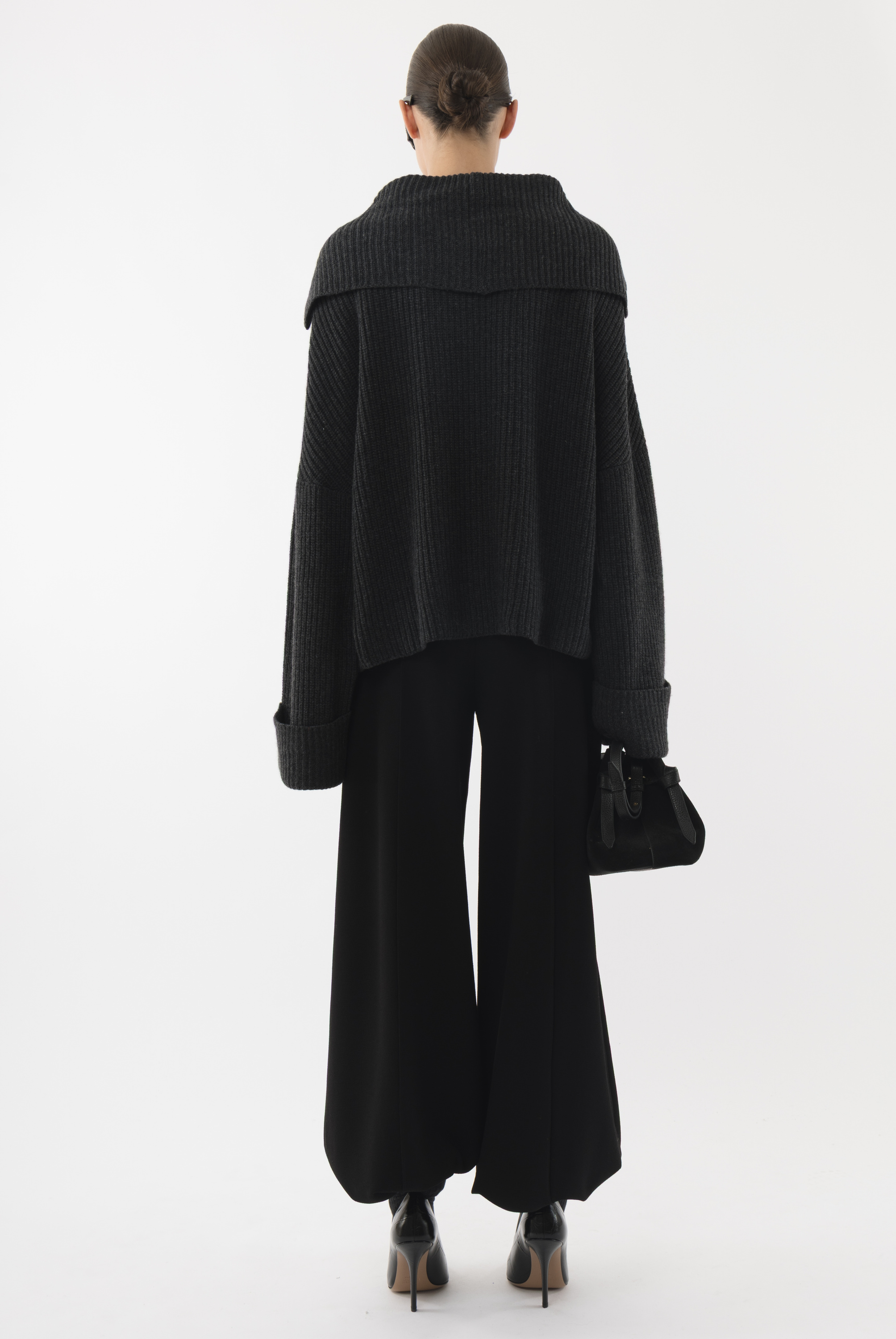 92_11ad6f2cfc-prefall-ecom-dag