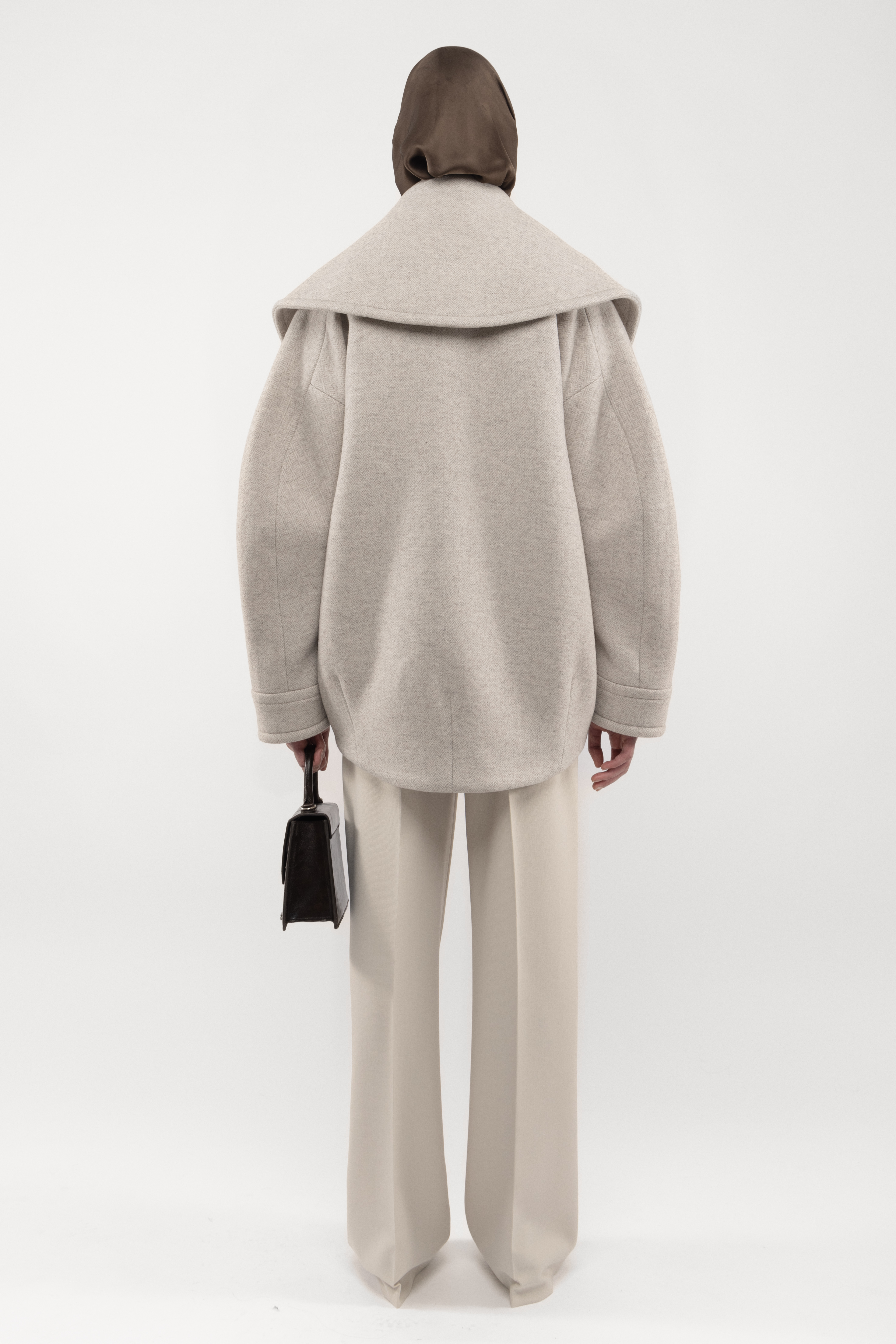 Arakii Rounded Wool Jacket In Gray