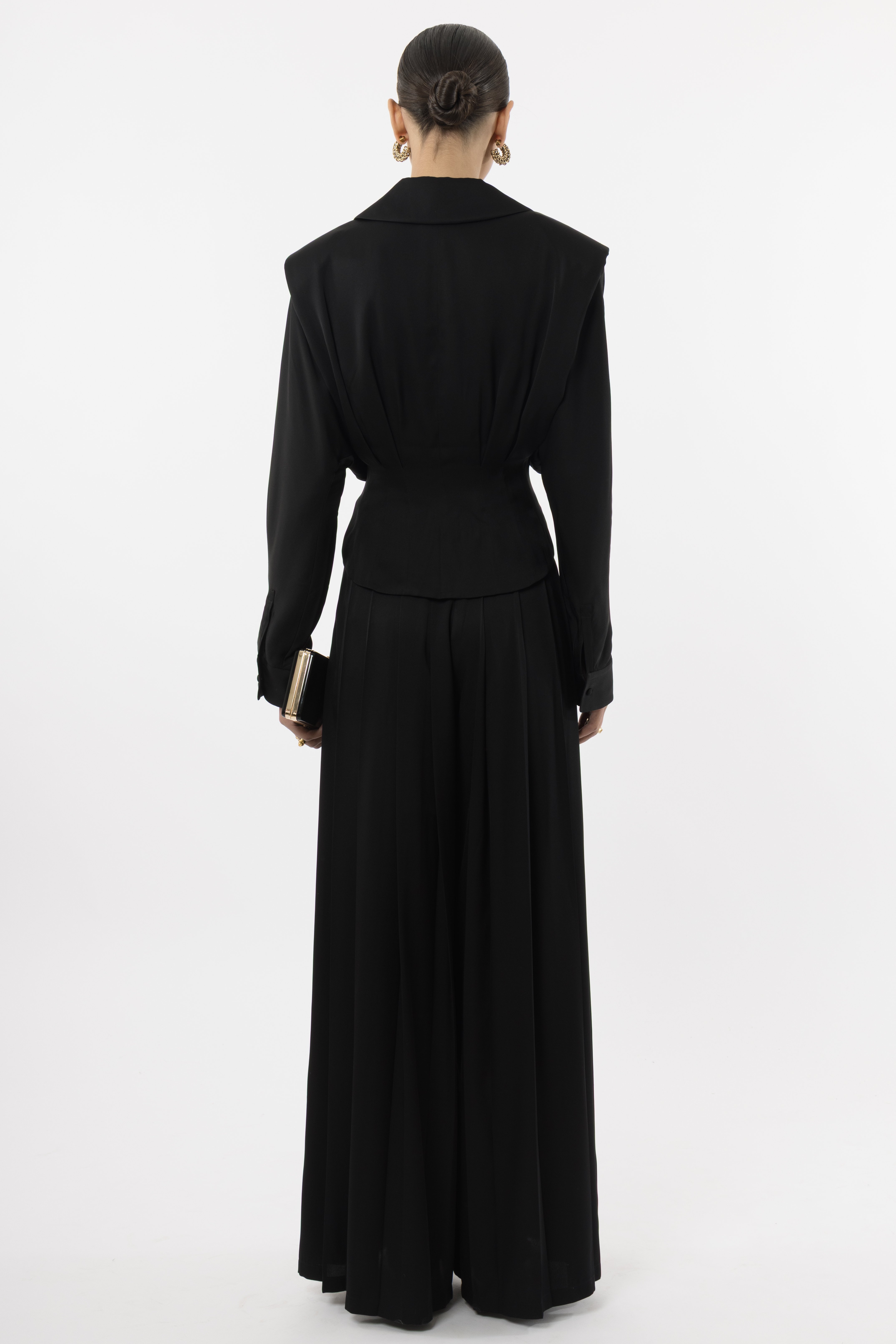 Arakii Pleated Silk Pants In Black