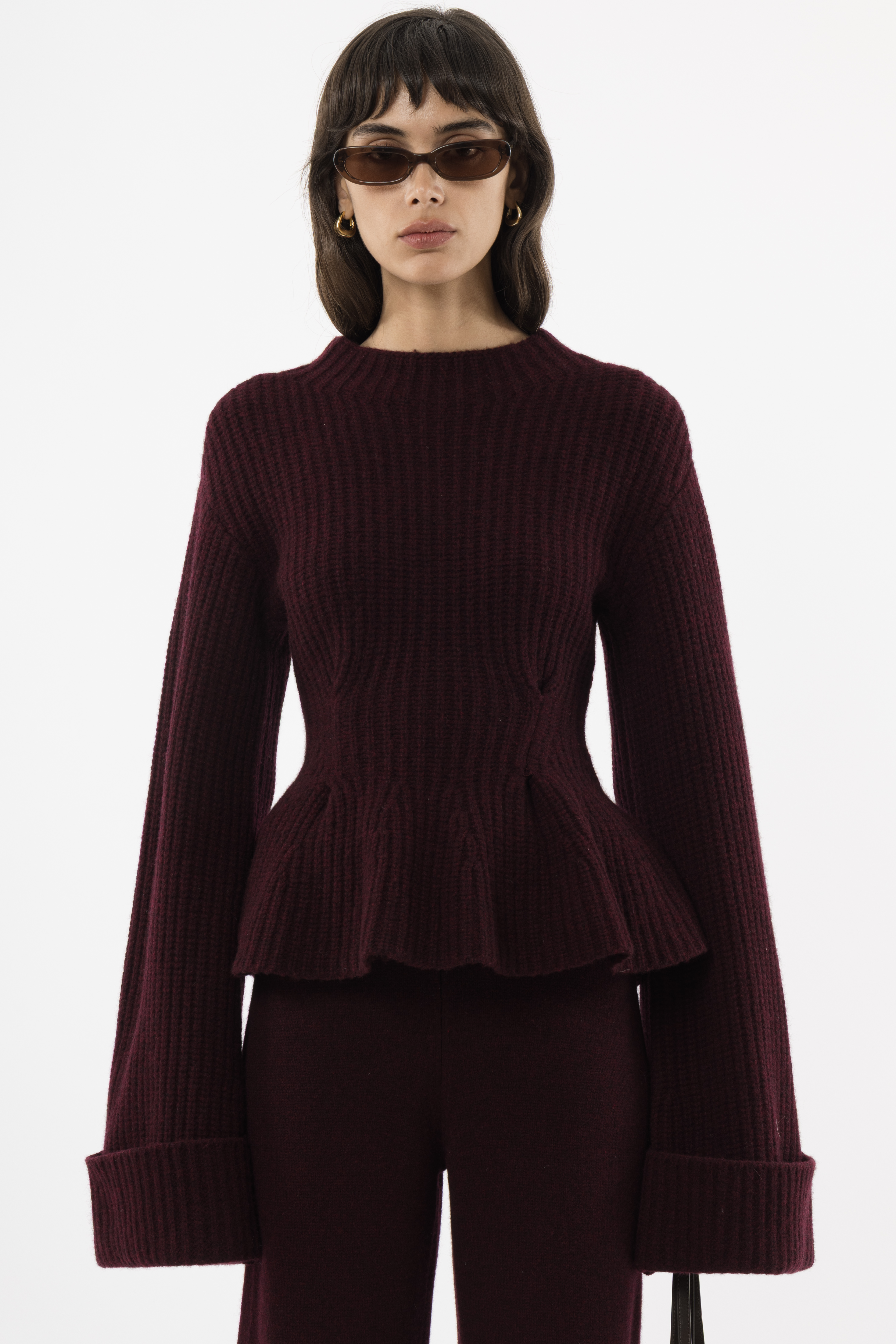 Arakii Heavy Knitted Peplum Turtleneck In Burgundy